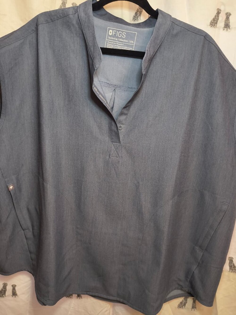 FIGS Heather Denim Scrub Top [N0007]